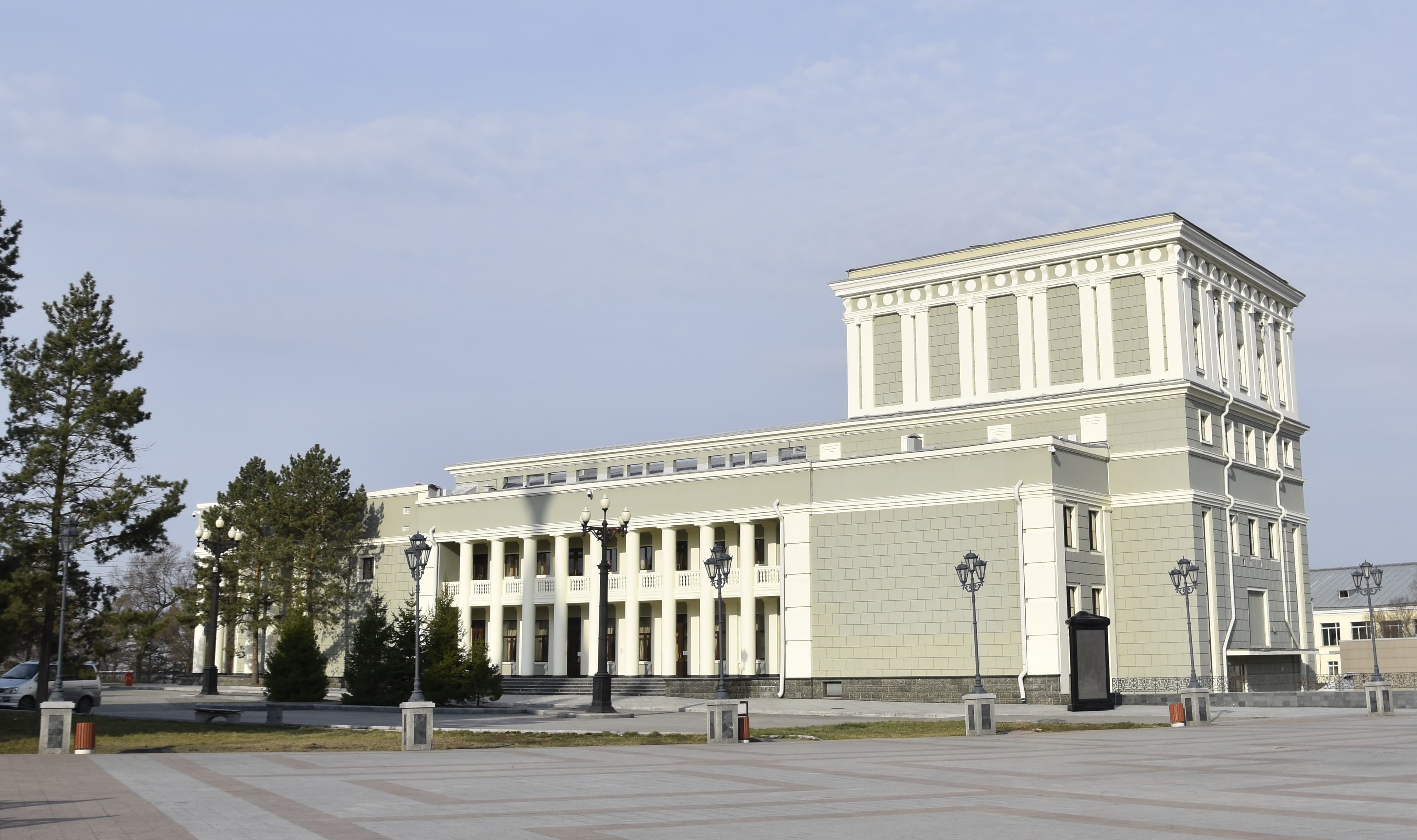 Любовь сильнее (Дом офицеров)