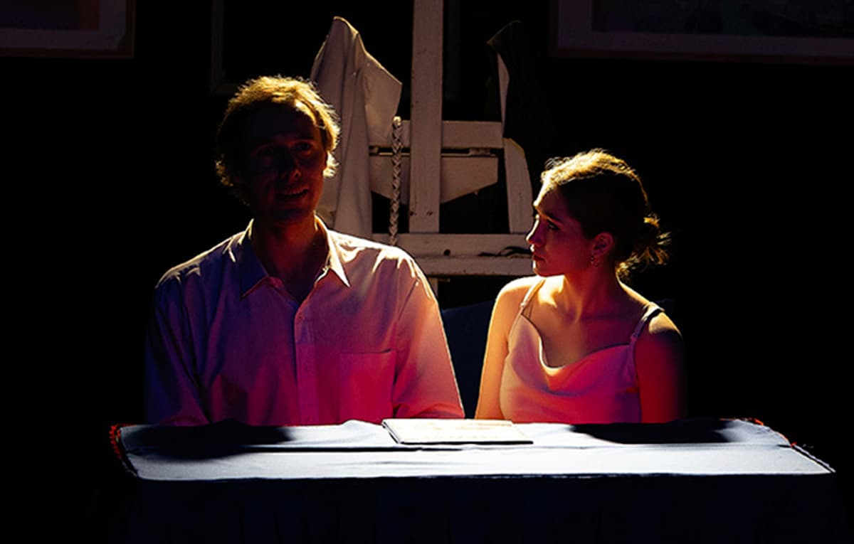 Он, она и его жена (Театр «Событие»)