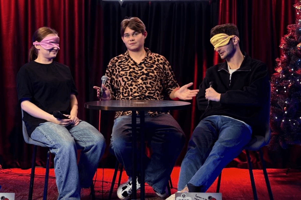 Стендап-тиндер (Стендап-бар «Маяковский»)