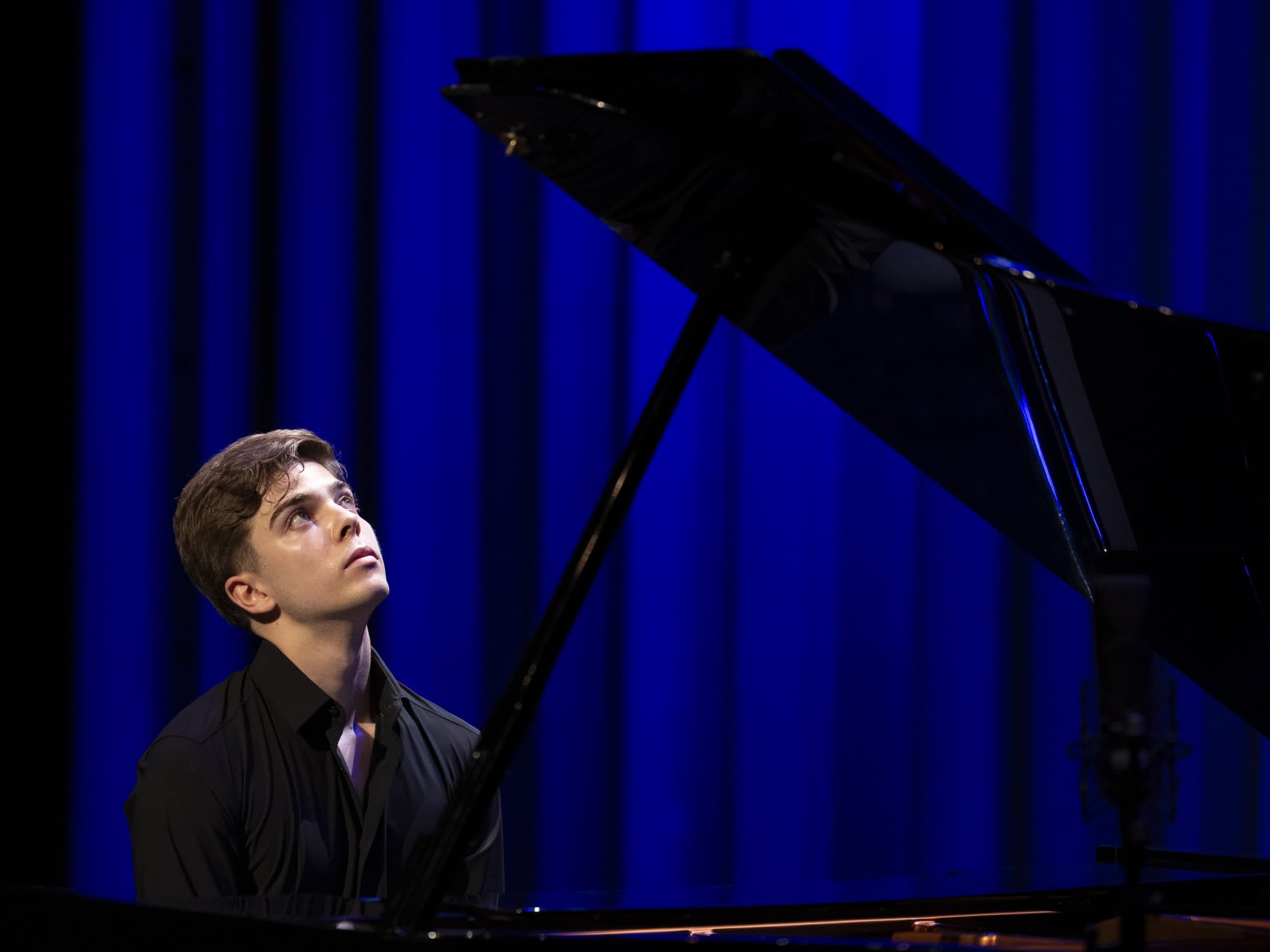 Pianissimo. Жуан Нету Виейра (Пакгаузы на Стрелке)