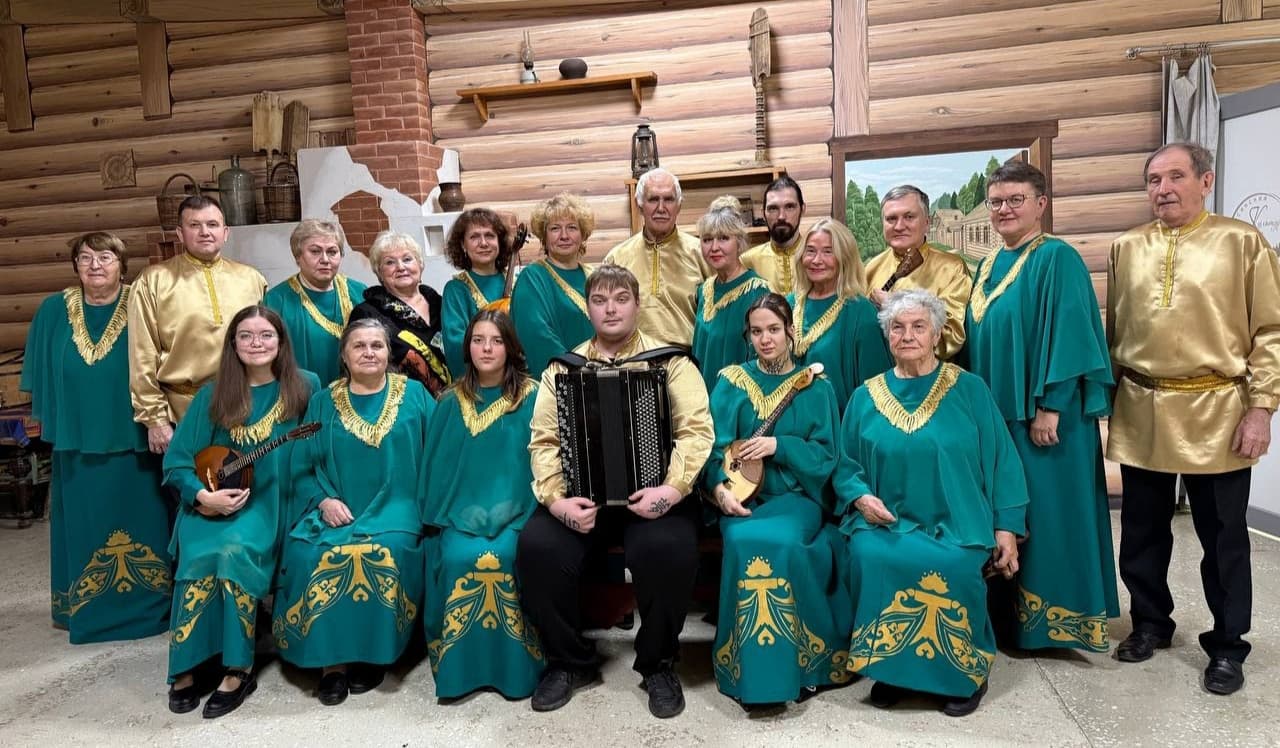 Оркестр русских народных инструментов имени Вилисова (ДК «Искра»)