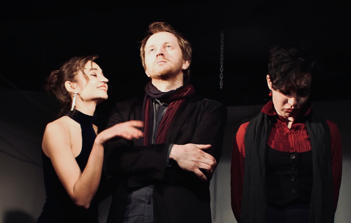 Redroom (Театр «Событие»)