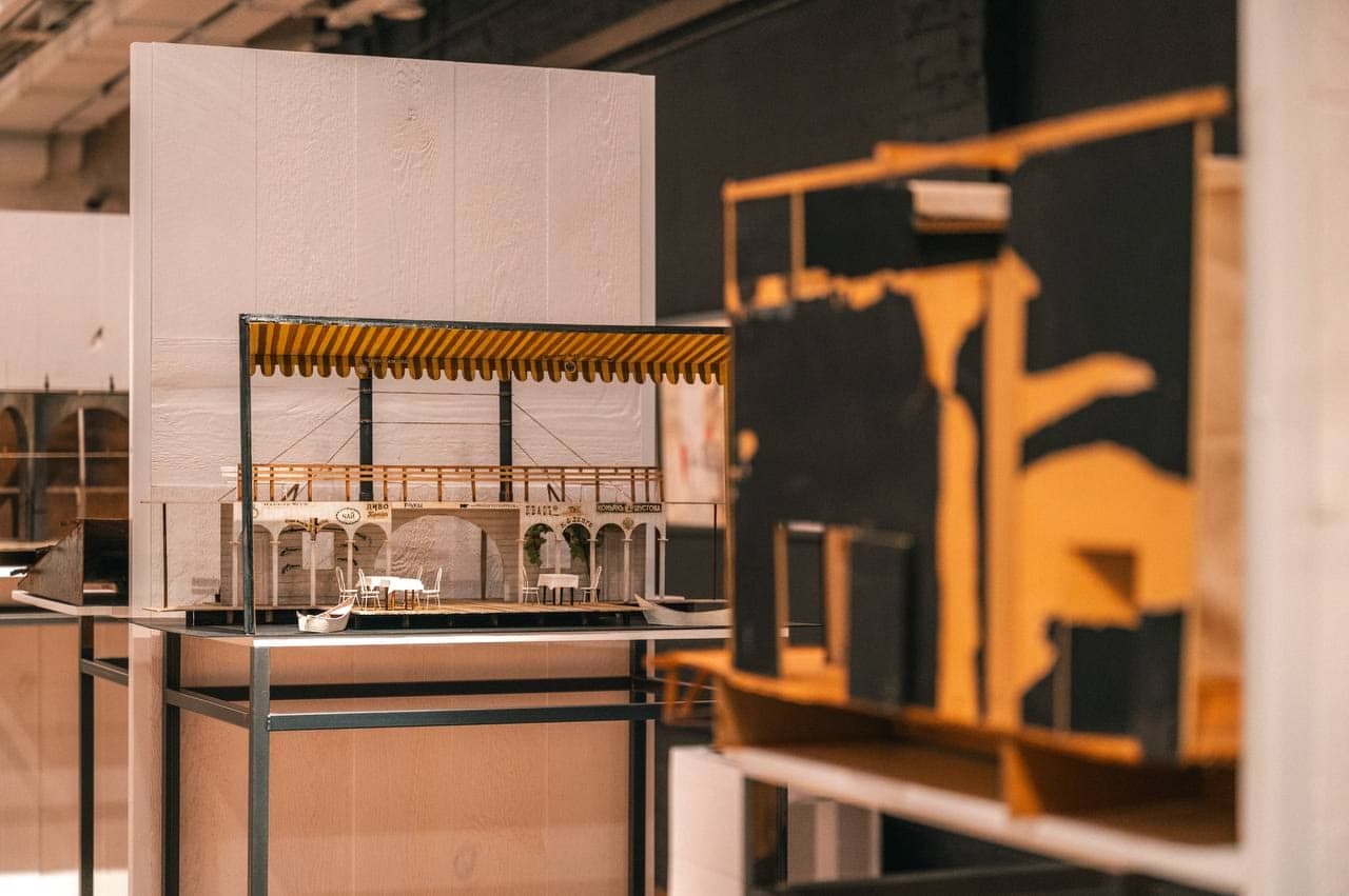 Экскурсия по постоянной экспозиции «Пространство Давида Боровского» и выставке «Художники эпохи «Современника» (Мастерская театрального художника Давида Боровского)