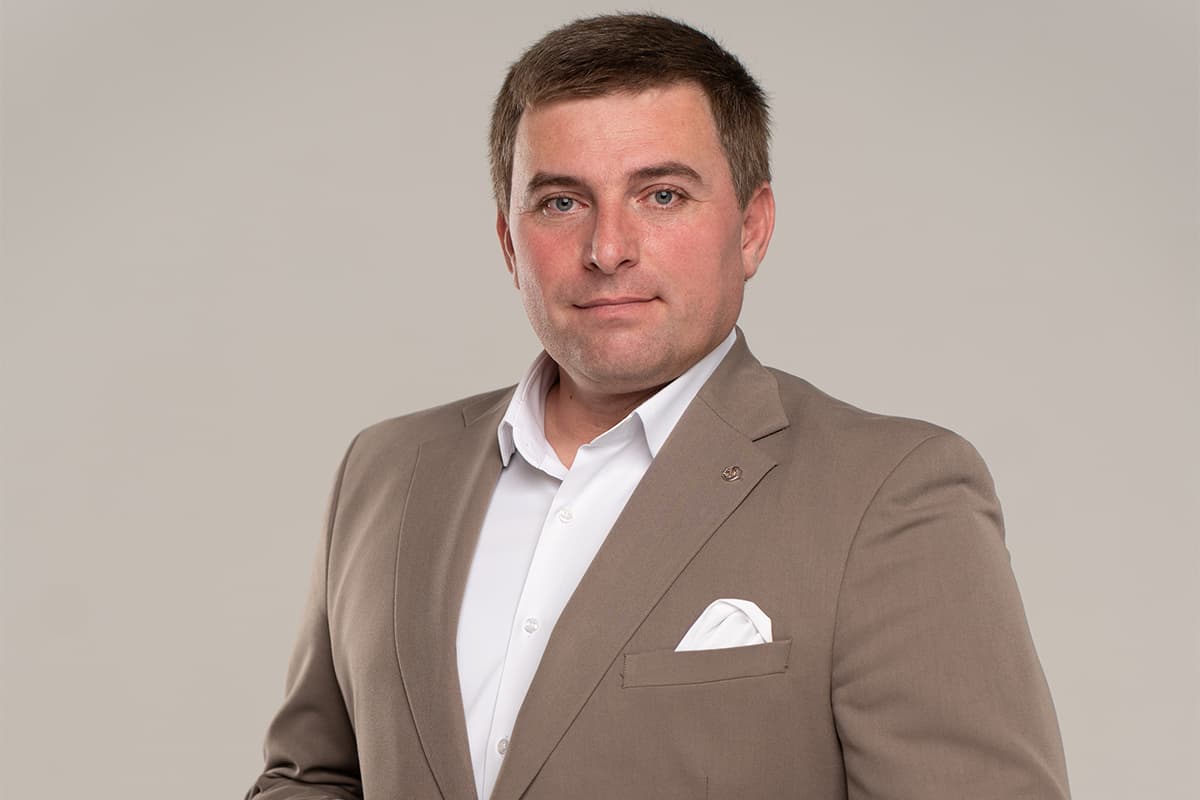 Аслан Тхакумачев (Дом молодёжи (ex. Дом культуры профсоюзов))