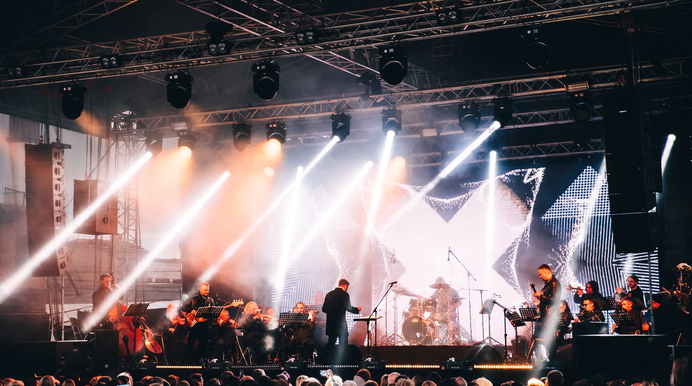 Рок-хиты с симфоническим оркестром