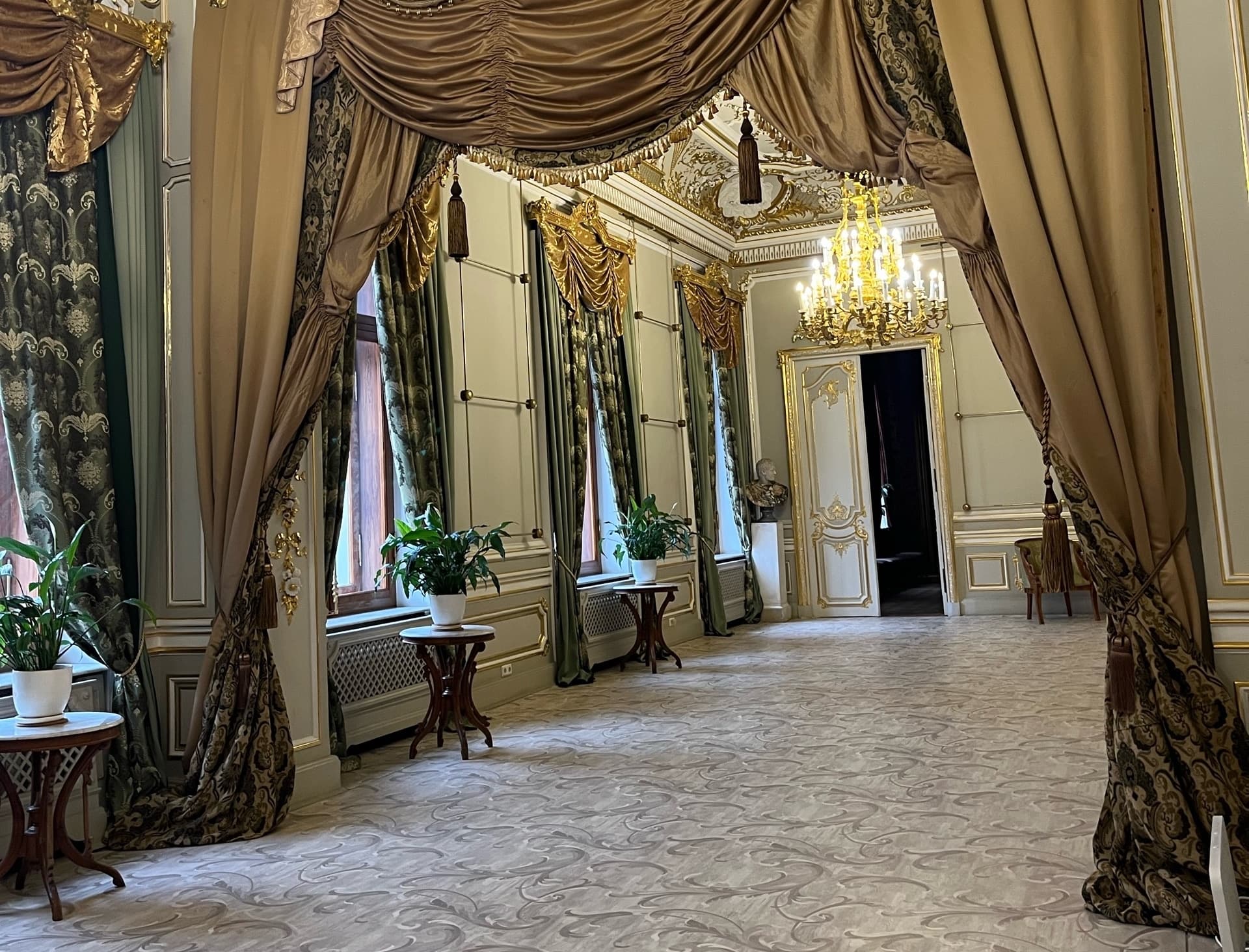 Экскурсия по уникальному особняку Половцова (Дом архитектора)