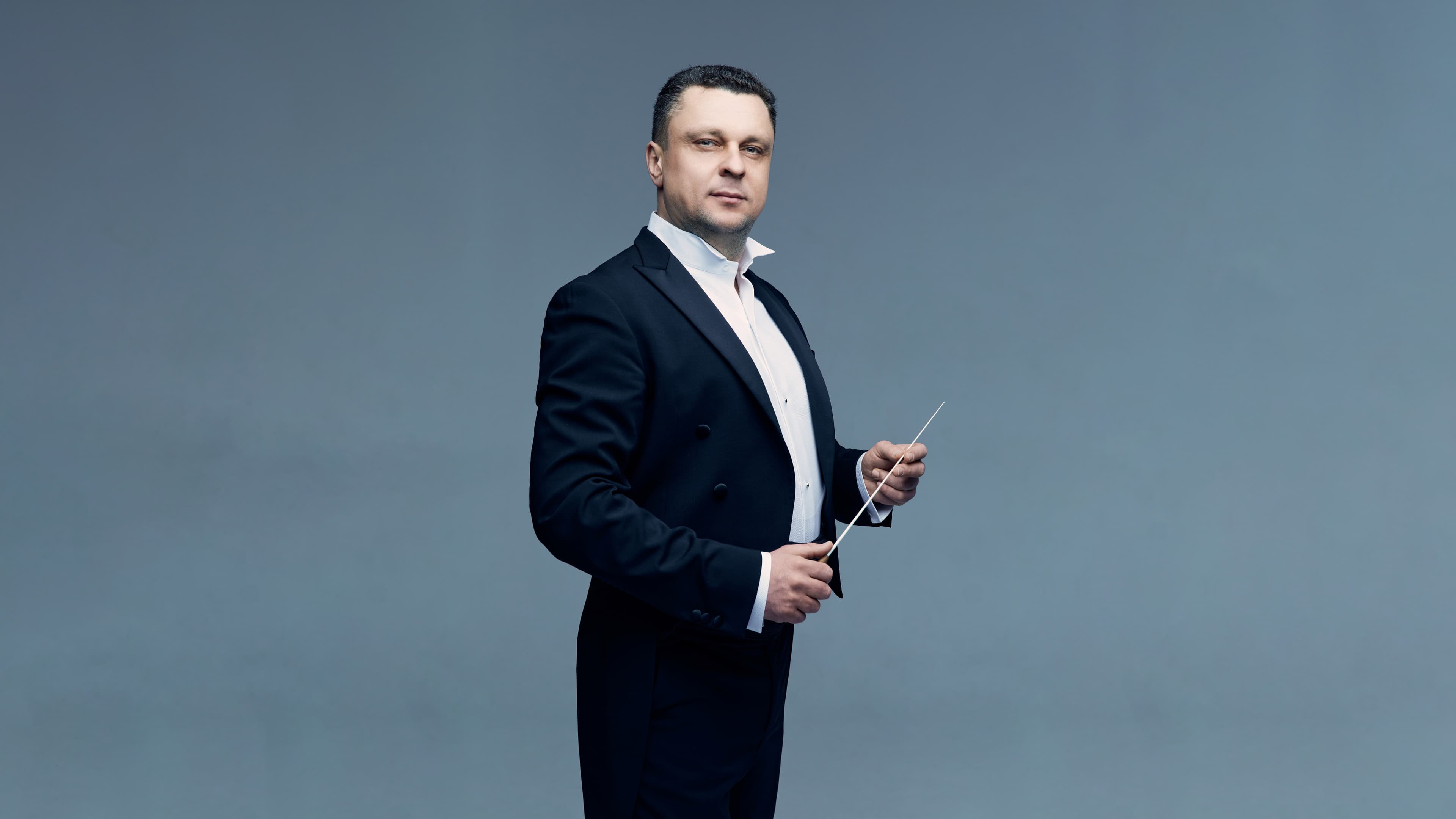 Михаил Голиков и симфонический оркестр «Таврический» (Филармония им. Шостаковича. Большой зал)