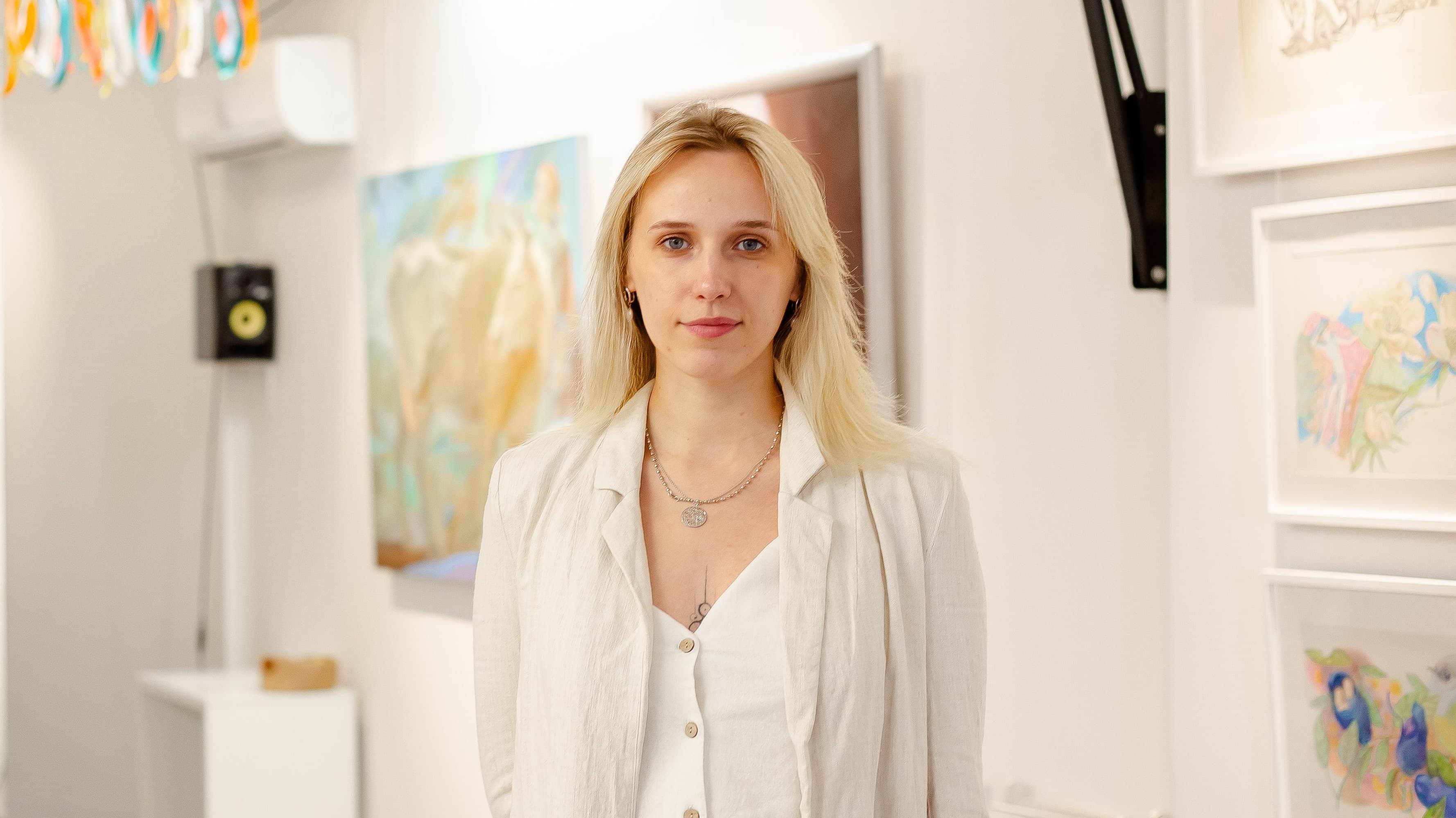 Субьективное мнение (В центре Мира)