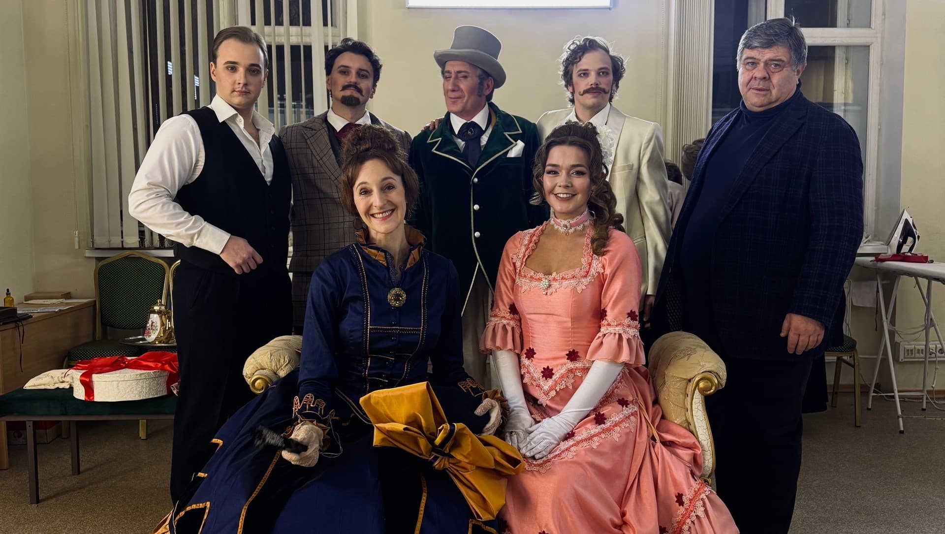 Бешеные деньги (Екатерининское собрание)