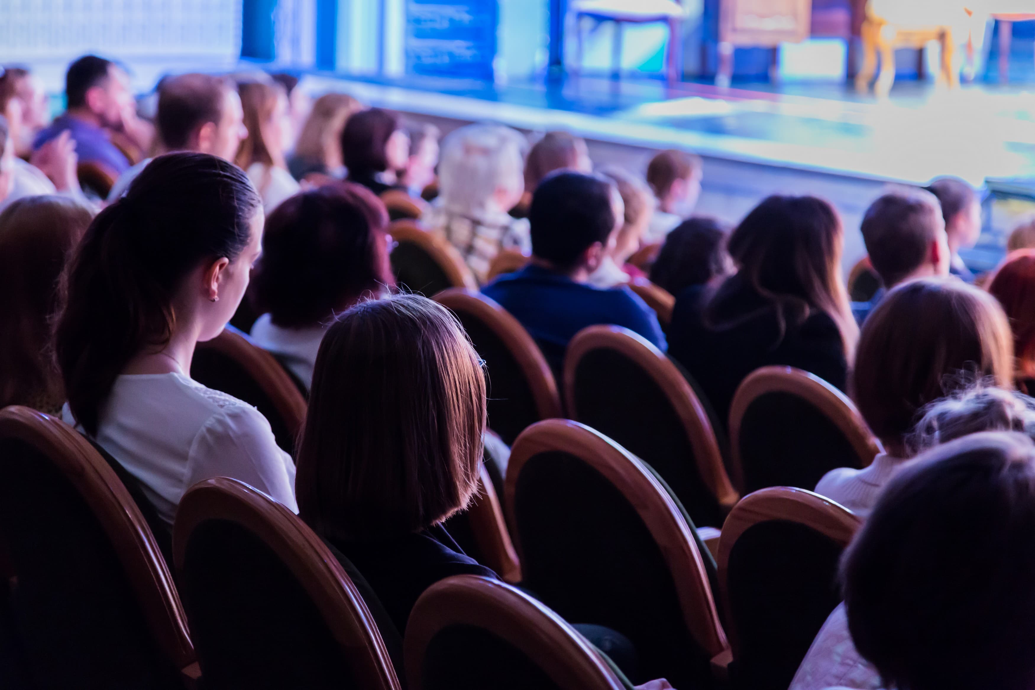 От красной крысы до зелёной звезды (Молодёжный театр «Современник»)