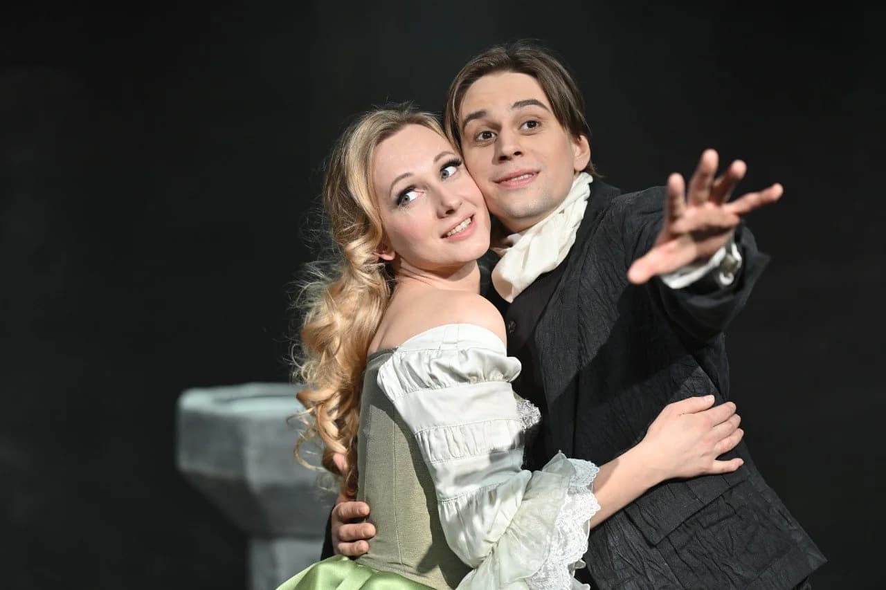 Собака на сене (Русская антреприза им. Андрея Миронова)