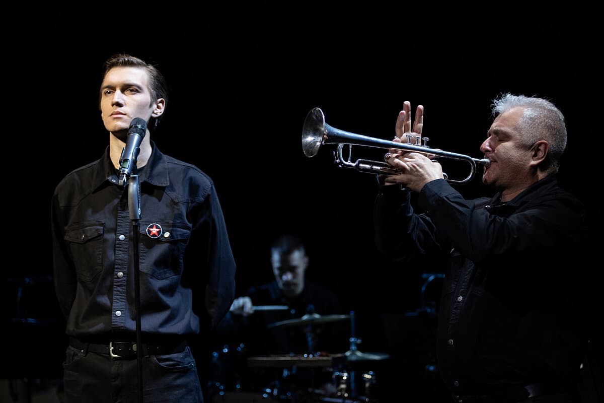 Цветущий май (Театр им. Качалова)