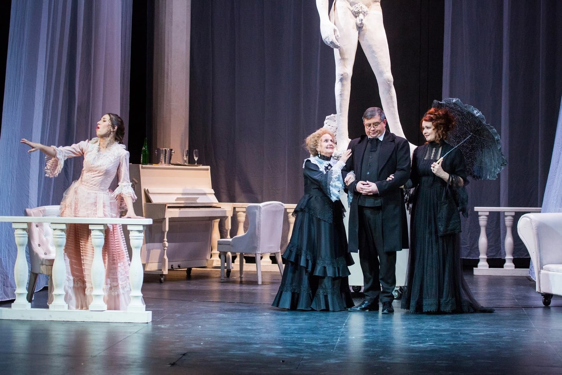 Волки и овцы (Русский драматический театр им. Бестужева)