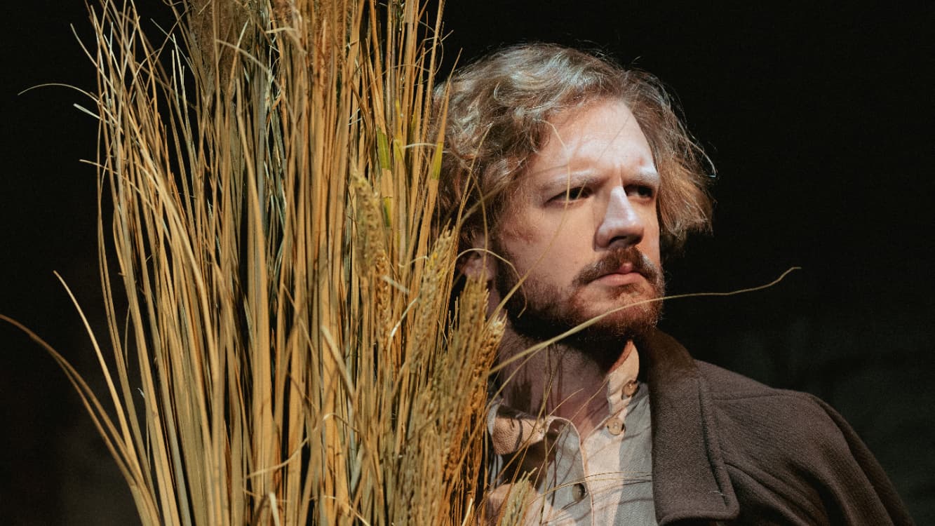 По Руси (Театр Вахтангова. Симоновская сцена)