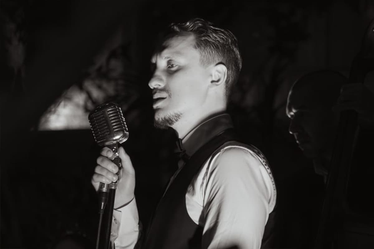 Трибьют Элвису Пресли. Между небом и Невой (Крыша «Между небом и Невой»)