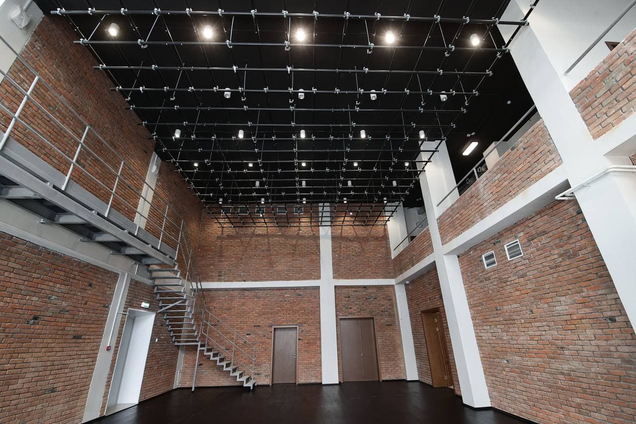 Зрительский клуб. Экскурсия по театру (Театр юного зрителя «Nебольшой театр»)