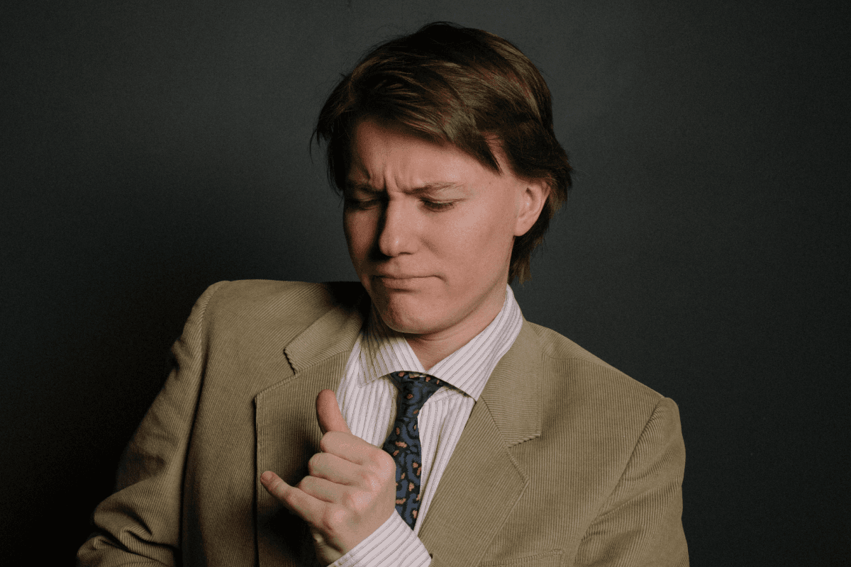 Альтернативная комедия (Хэдлайнер)