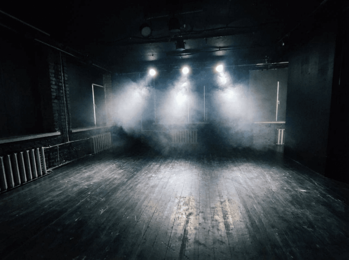 Одной ногой здесь, другой там (Центр современной драматургии)