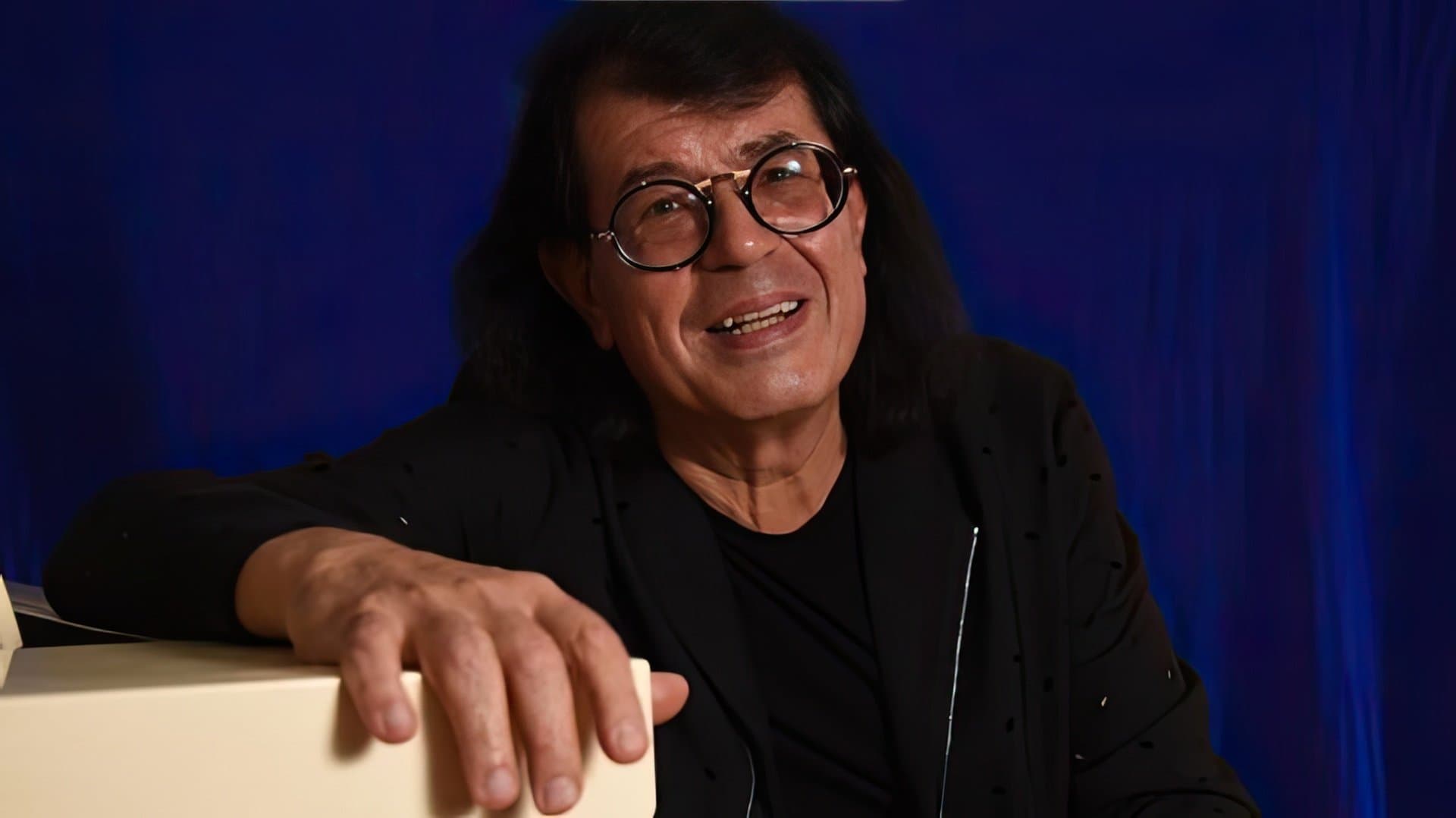 Игорь Корнелюк (Руки Вверх! Бар на проспекте Культуры)