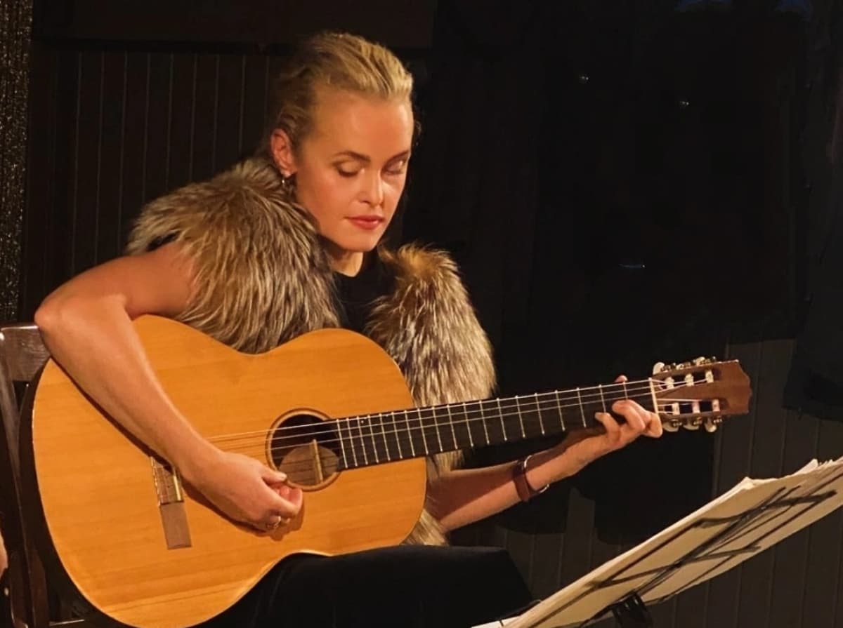 Наталья Гонохова. Бродский. Ко Дню рождения поэта (Дом Шрёдера)