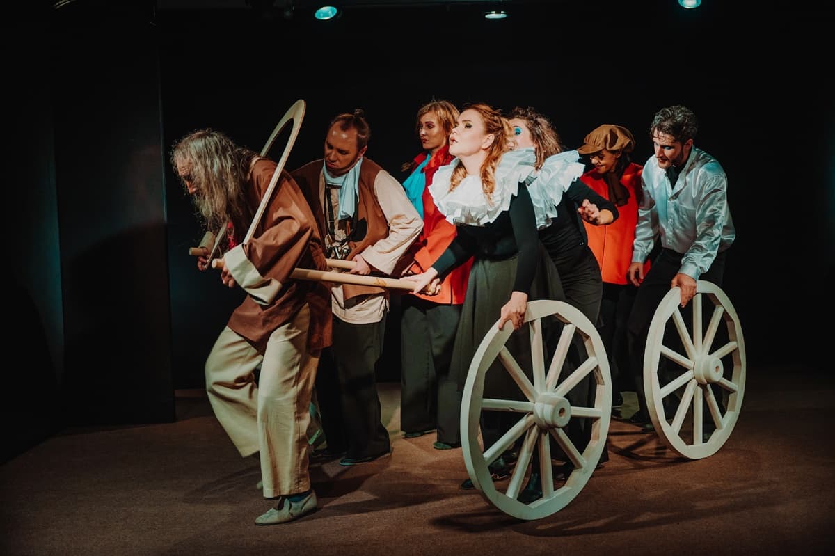 Гастролёры (Мим-театр «За двумя зайцами»)