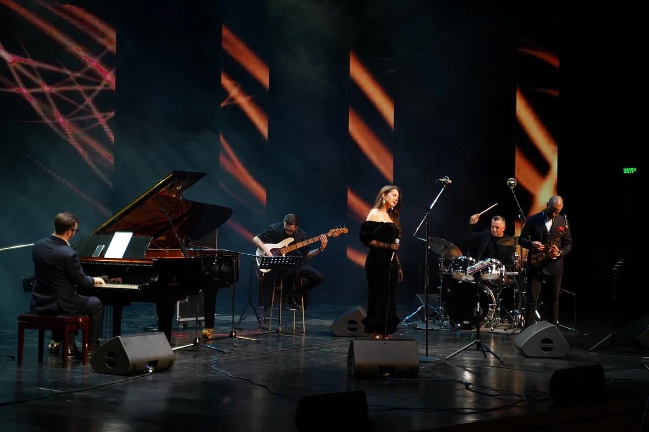 Регина Каргина и Джазовый квартет (Джаз-клуб Игоря Бутмана)