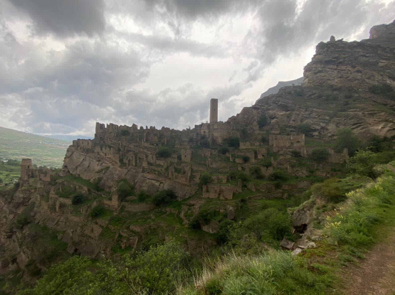 Древние аулы Кахиб и Гоор (Древние аулы Гимры, Кахиб и Гоор с посещением Языка Тролля)