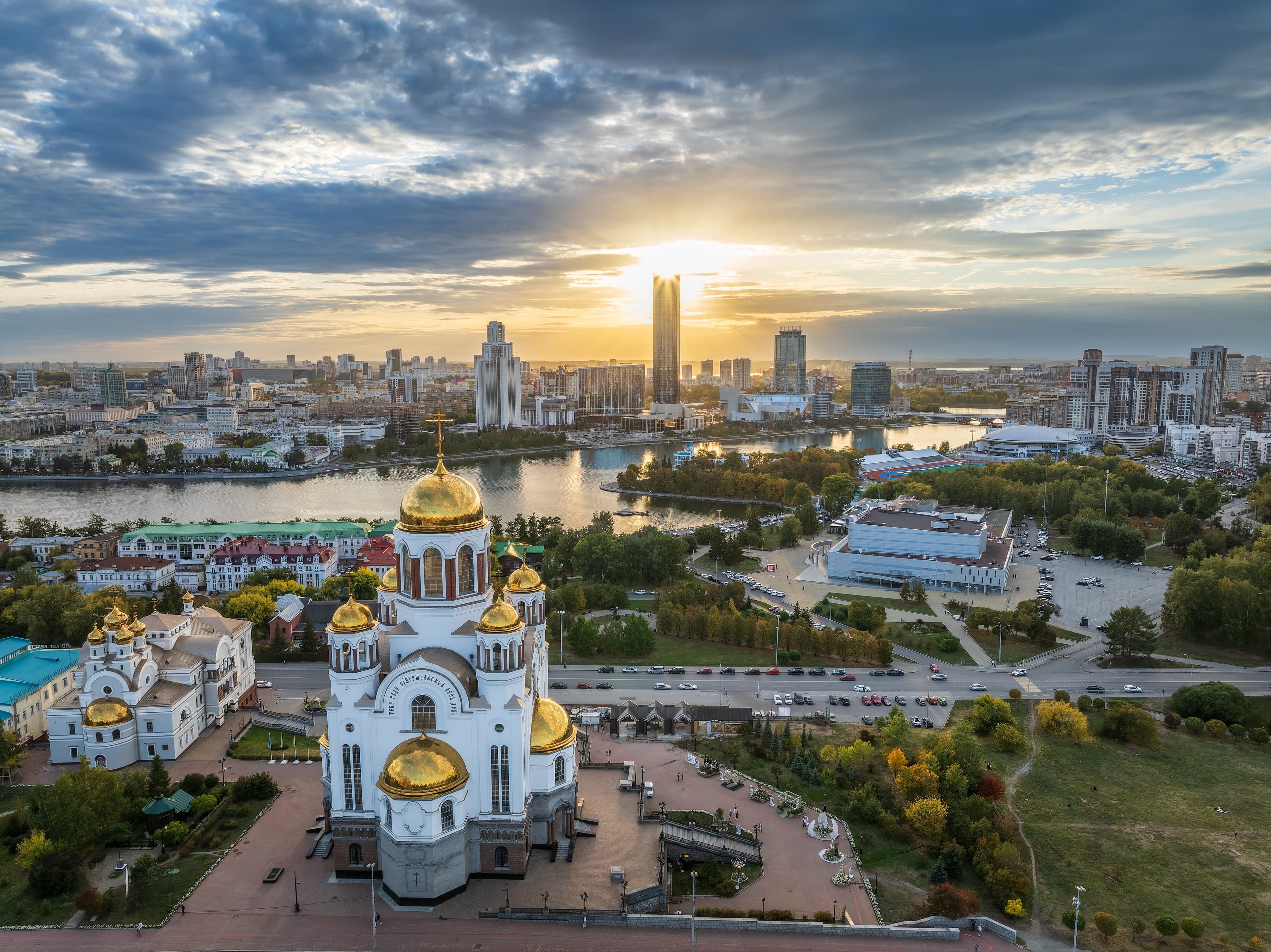 Обзорная экскурсия «Три века истории города Екатеринбург» (обзорная экскурсия «три века истории города екатеринбург»)