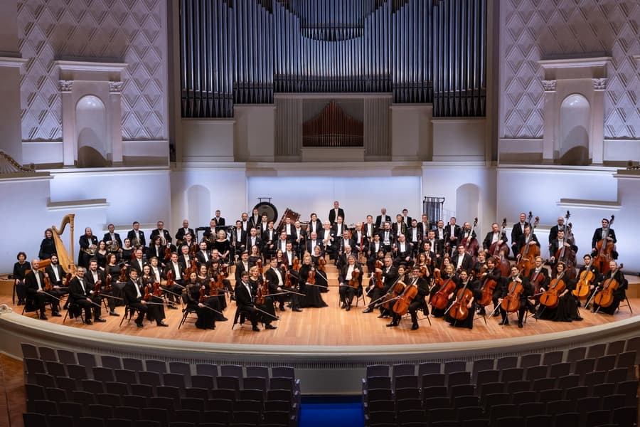Оркестр Московской филармонии, Юрий Симонов, Пётр Акулов (Концертный зал им. Чайковского)