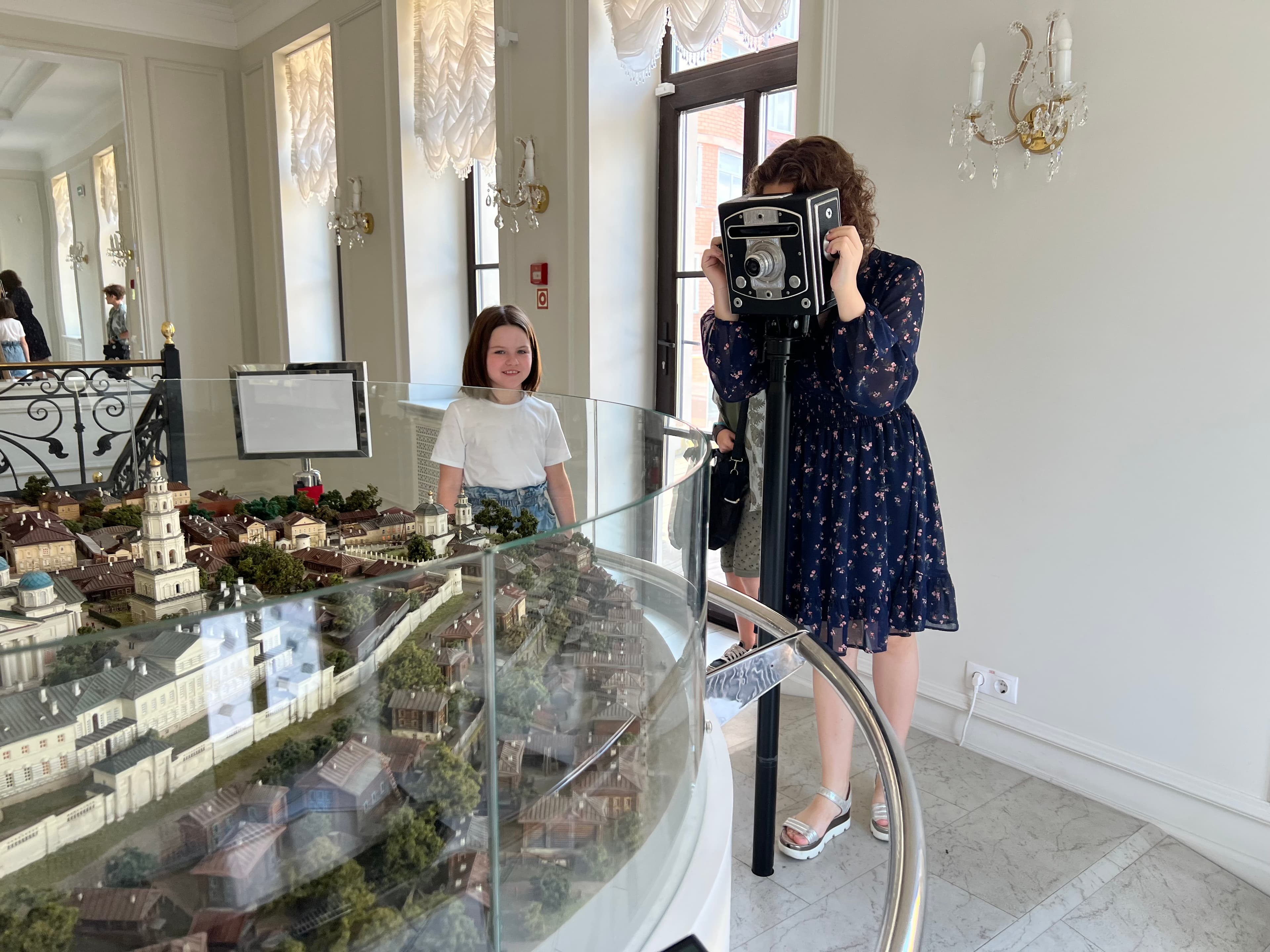 Путешествие в загадочный мир иконописи (Тайный мир иконописи: Музей Казанской Иконы для детей и взрослых)