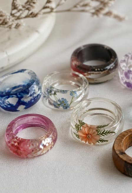 Украшения из эпоксидной смолы. Мастер-класс