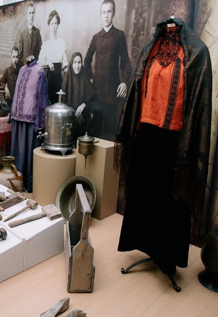 Входной билет на выставку "История и культура народов Астраханского края"