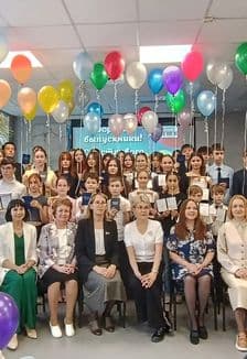Призвание - дарить прекрасное: Мелодии учительского сердца
