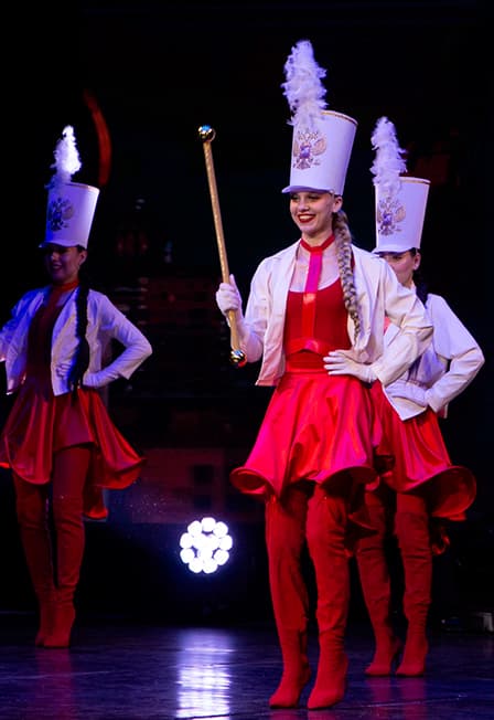 Шоу‑балет Golden Flash: Отчетный концерт "Мир, придуманный нами"