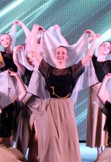 Мы радуем всех. Концерт Народного хореографического ансамбля «Солнечная карусель»