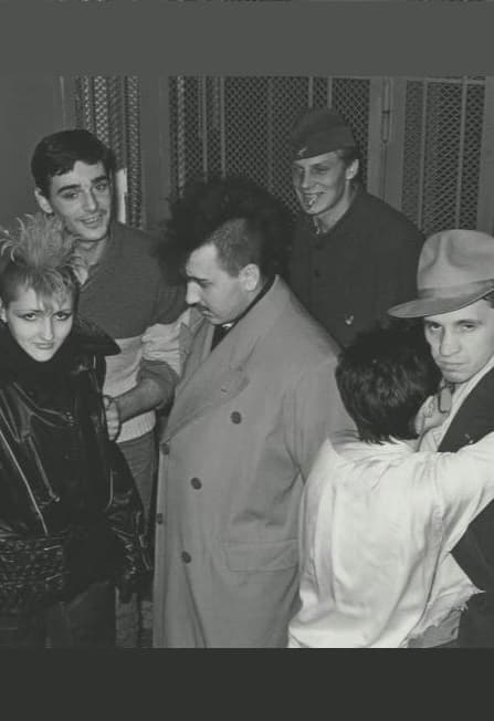 Лекция-экскурсия «Свобода и мода: сценические костюмы советской рок-сцены»