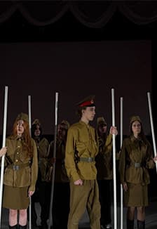 А зори здесь тихие. Спектакль