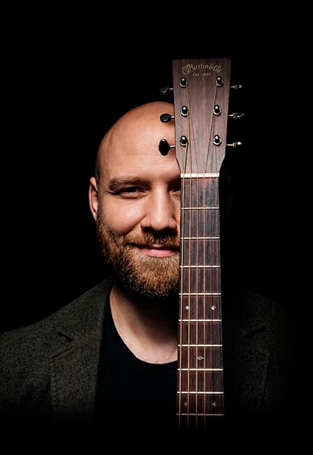 Концерт автора-исполнителя Михаила Баркова с программой "Не сахар..."