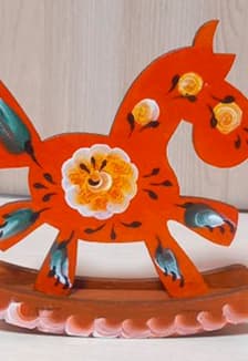 Роспись лошадки в стиле Урало-сибирской росписи. Мастер-класс