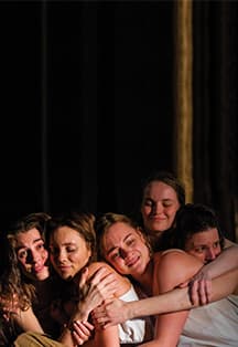 А зори здесь тихие...