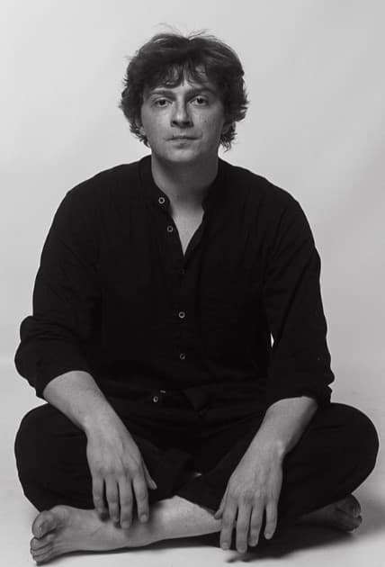 Бонд с кнопкой