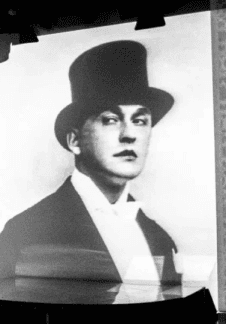 Вертинский: Я сегодня смеюсь над собой