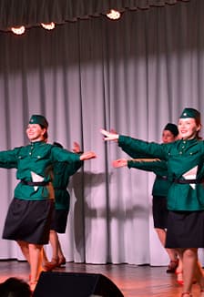 Цветущий май – время памяти и надежды. Концертная программа