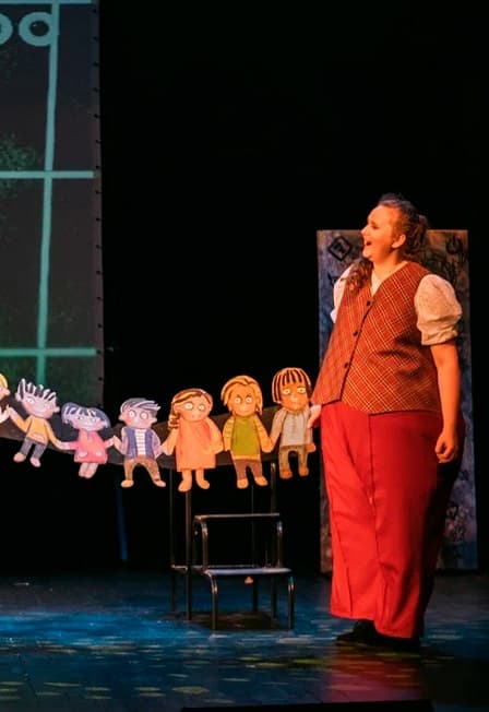 Пока мама на работе