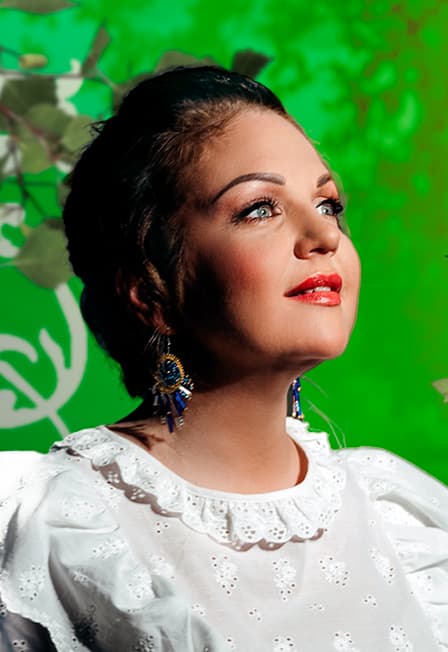 Марина Девятова