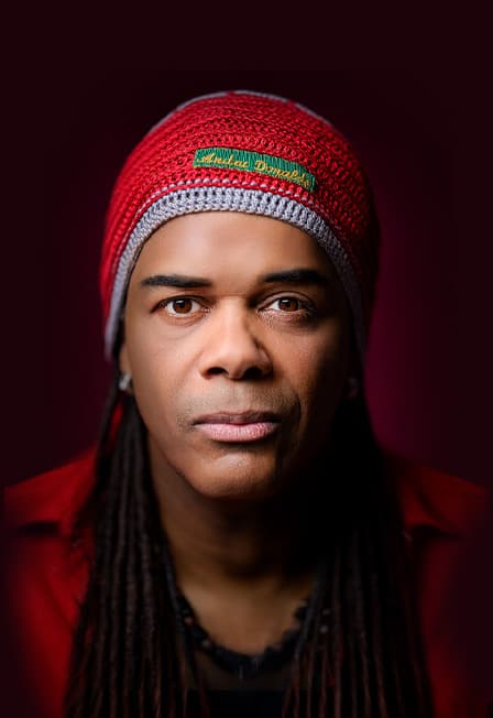 Andru Donalds «Золотой голос Энигма»