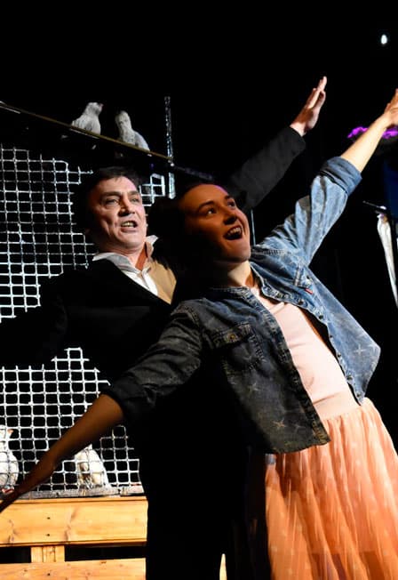 Любовь и голуби / Мәхәббәт күгәрченнәре