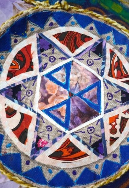 Мастер-класс «Дагестанские узоры на тарелках»