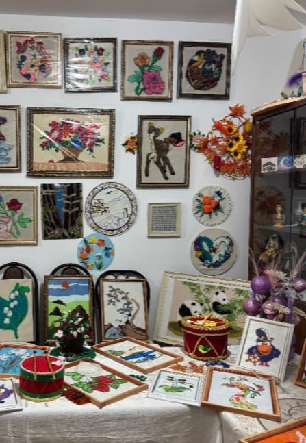 Заключительная выставка : "Таланты наших учащихся"