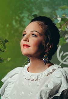 Марина Девятова